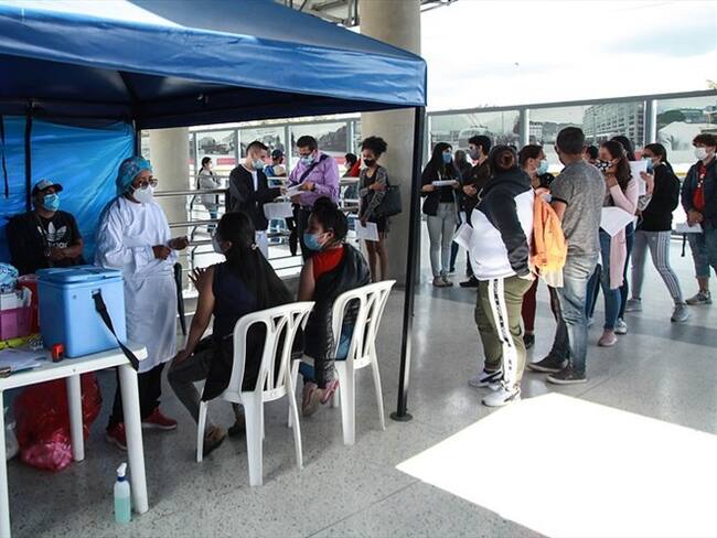 Se acabaron las segundas dosis de la vacuna contra el COVID-19 de Moderna en Bogotá . Foto: Colprensa