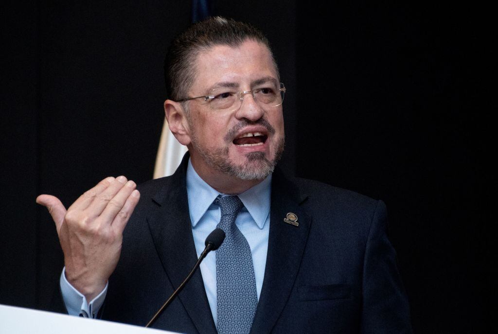 Rodrigo Chaves. (Photo by EZEQUIEL BECERRA/AFP via Getty Images)