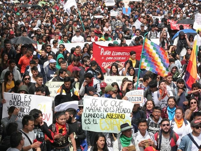 Manifestaciones durante el paro nacional en Colombia. Foto: Colprensa-Leonardo Castro