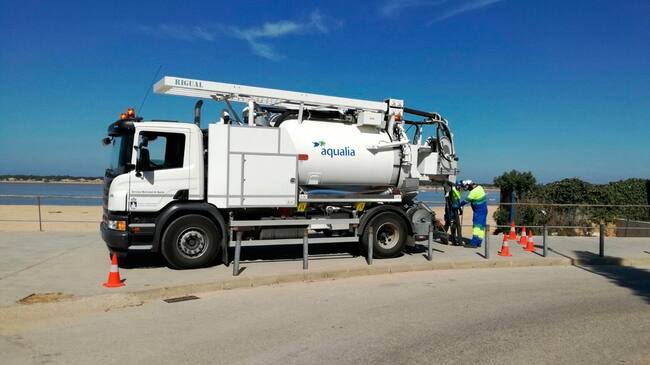 La Superintendencia de Servicios multó a las empresas Uniaguas que actualmente es Aqualia y Seacor en Córdoba.
