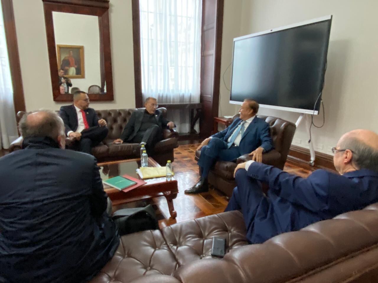 Roy Barreras y Rodolfo Hernández se reunieron. Foto: Cortesía Roy Barreras.