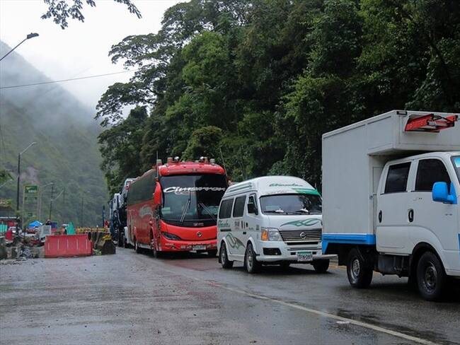 Transportadores piden solución a problemas de movilidad en vía Villavicencio – Bogotá. Foto: Colprensa