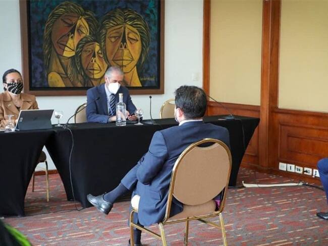 Presentan informe de denuncias en protestas de Manizales, ante la CIDH. Foto: Tomada de la Personería de Manizales.