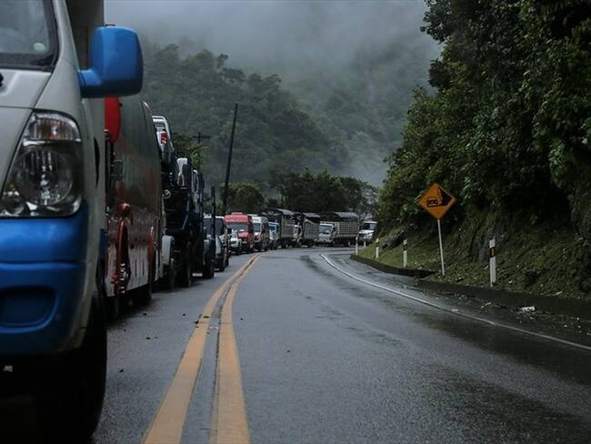 Es injusto que un conductor que llegue de otra zona del país se quede esperando a que le den salida: Anderson Quinceno. Foto: Colprensa