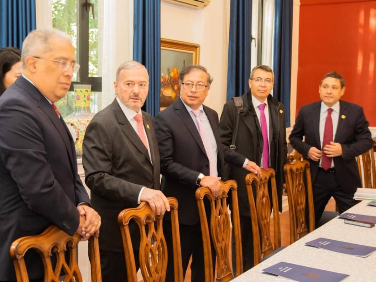 En materia de tecnología y TIC vamos a firmar varios acuerdos: MinTIC sobre visita a China