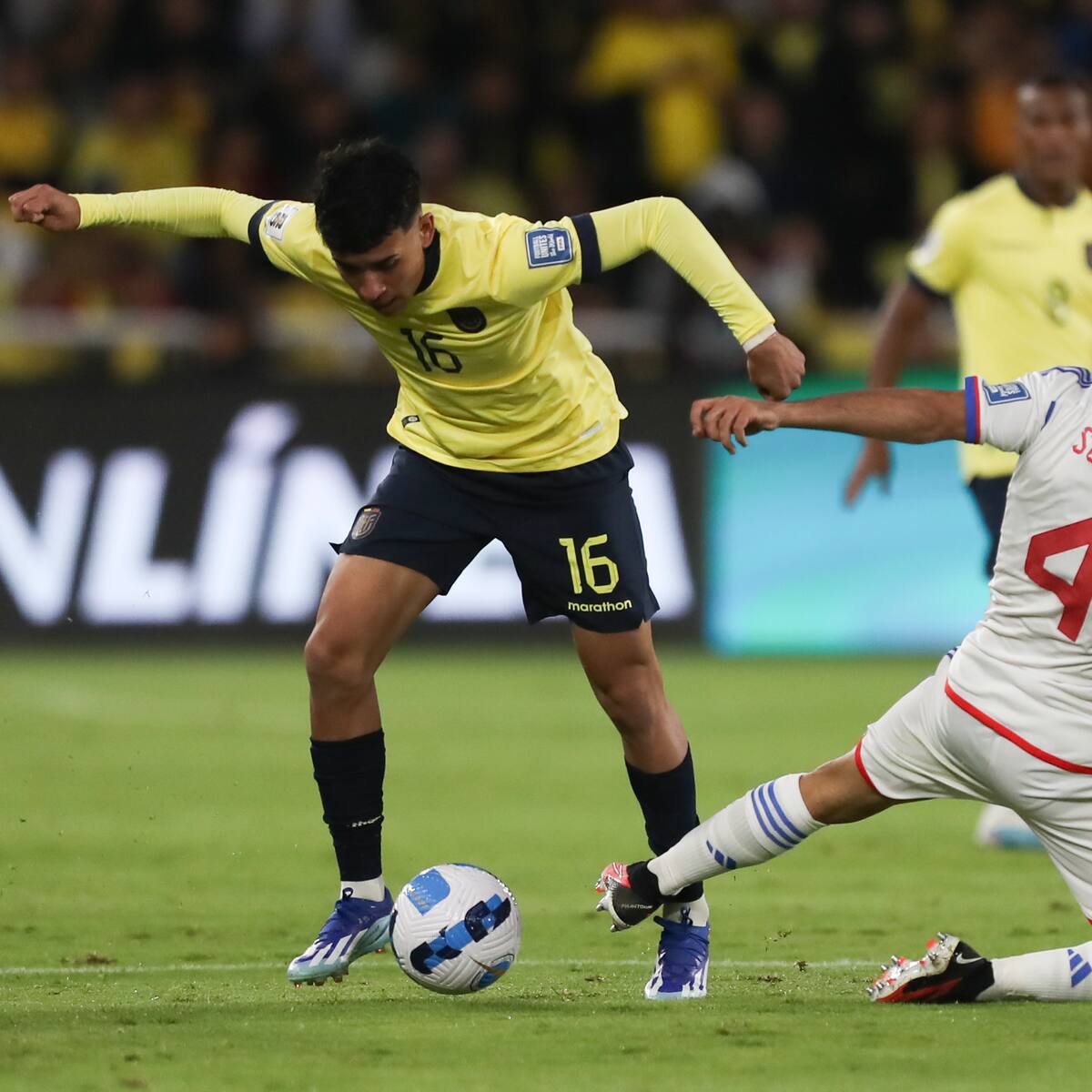 Ecuador venció 1-0 a Chile en las Eliminatorias sudamericanas al Mundial de 2026