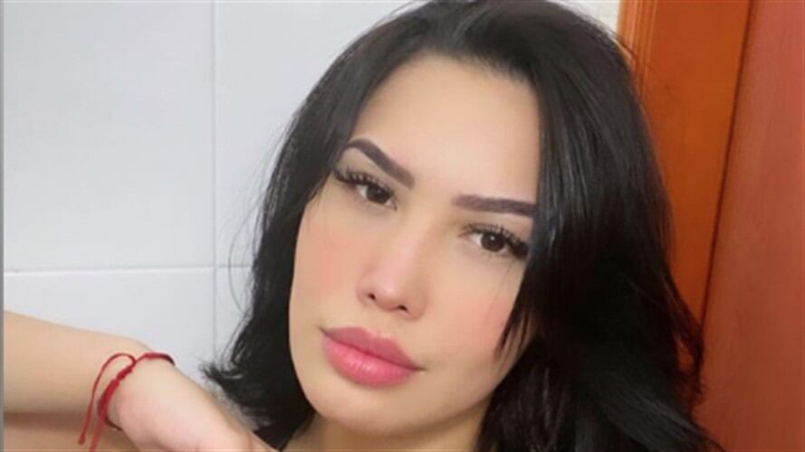 Ana del Castillo amenaza con hacer cerrar una clínica. Foto: Instagram anadelcastilloj