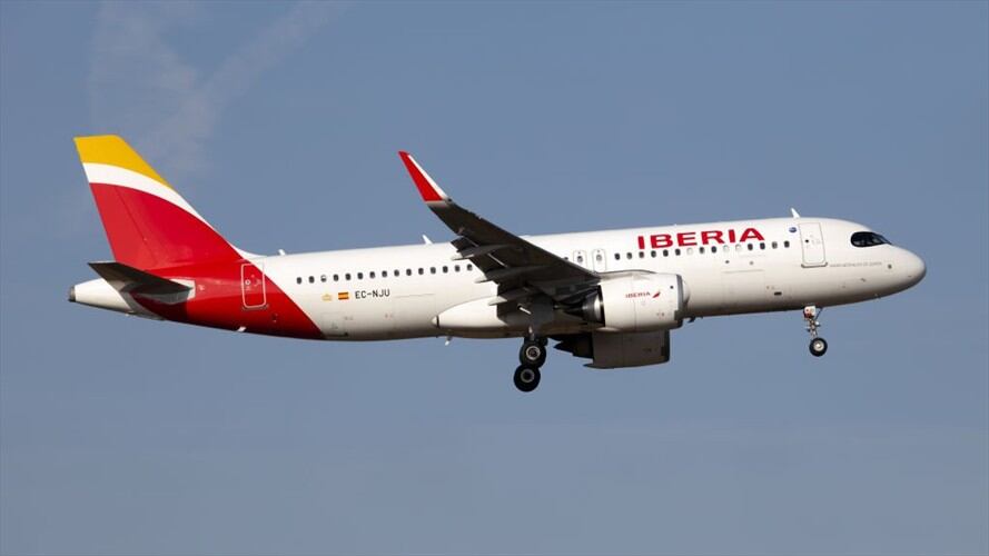 Iberia anunció la cancelación de algunos vuelos. Foto: (Photo by Fabrizio Gandolfo/SOPA Images/LightRocket via Getty Images)