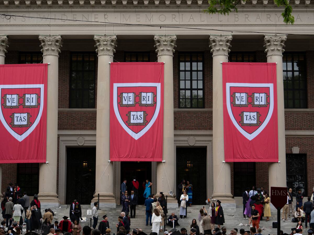 Estados Unidos abre investigación a Harvard por su patrocinio de visados internacionales