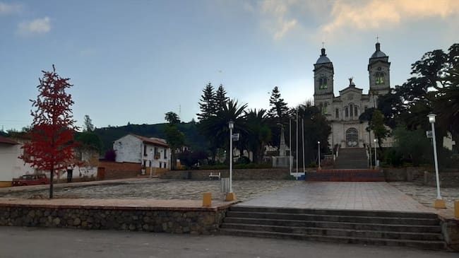 La Iglesia de Nuestra Señora del Rosario requiere de restauración por algunas grietas que dejó un fuerte sismo hace 10 años.. Foto: La W