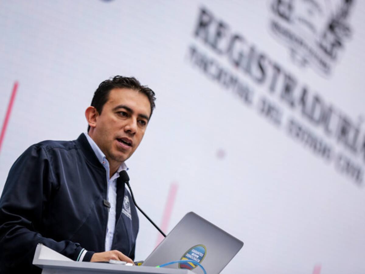 Tutela pide tumbar lista de candidatos para elegir al reemplazo de Alexander Vega