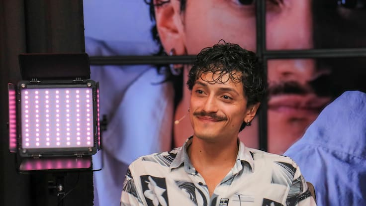 “Es muy buena, muy bonita”: Actor que interpreta al primo de Julio Gómez en la serie de Darío Gómez