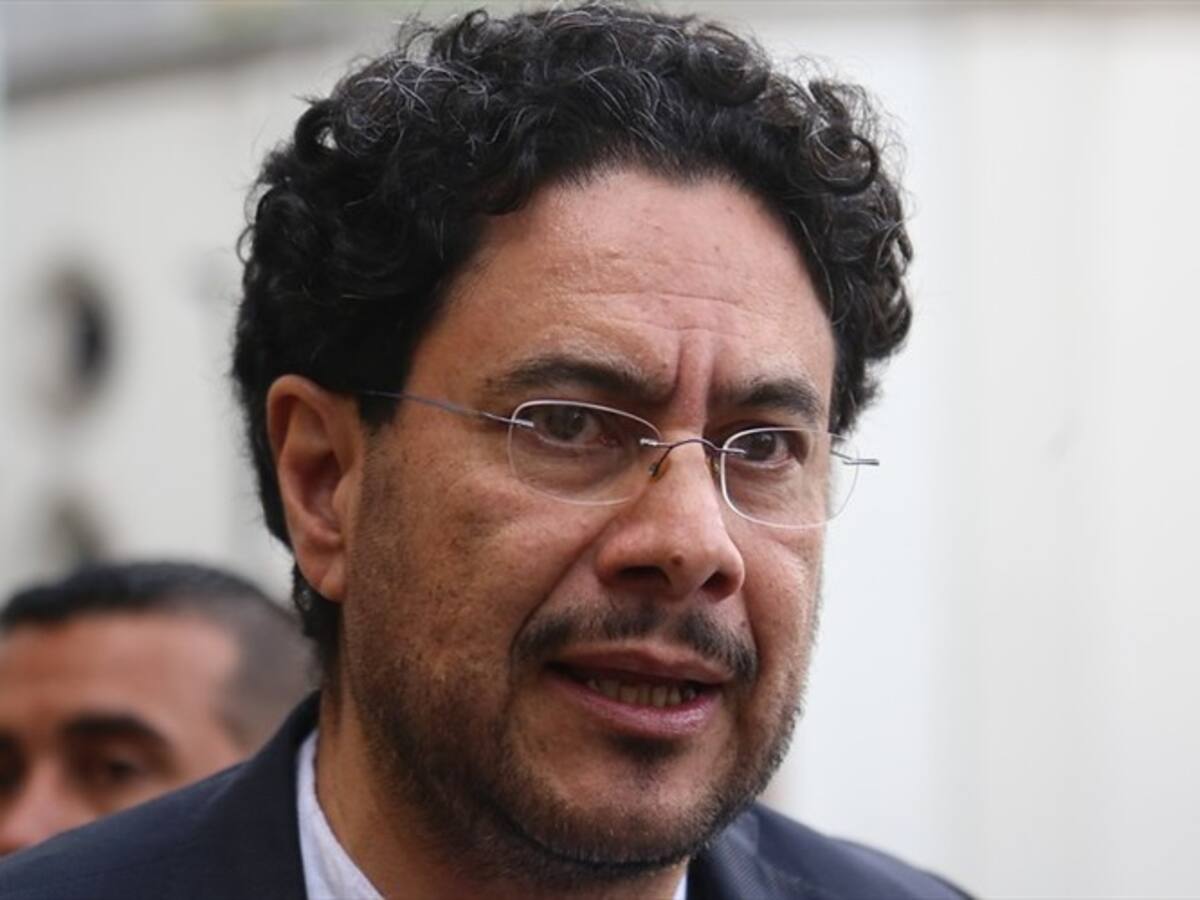 Iván Cepeda denuncia que han muerto ocho líderes sociales en las últimas 48 horas