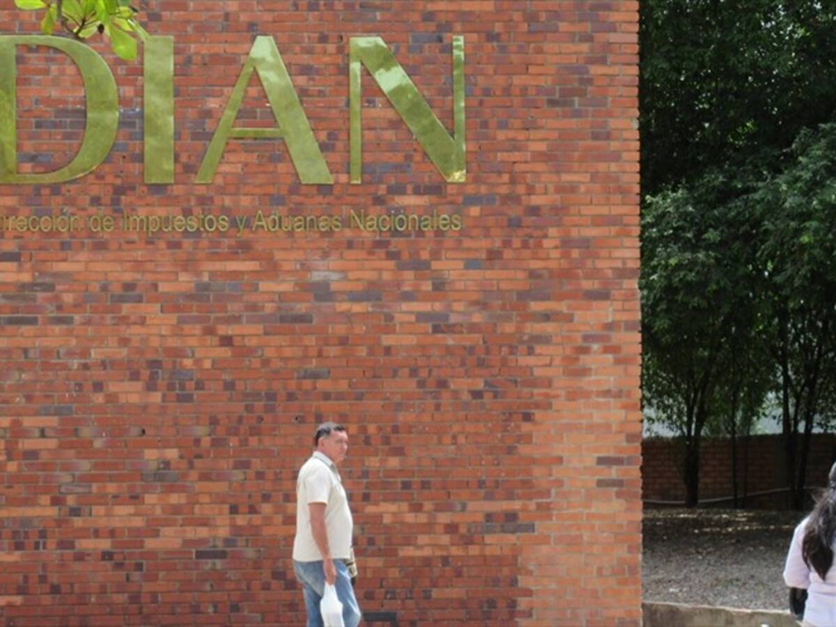 Funcionarios de Dian denuncian que no se cumplen los protocolos de salud en la institución