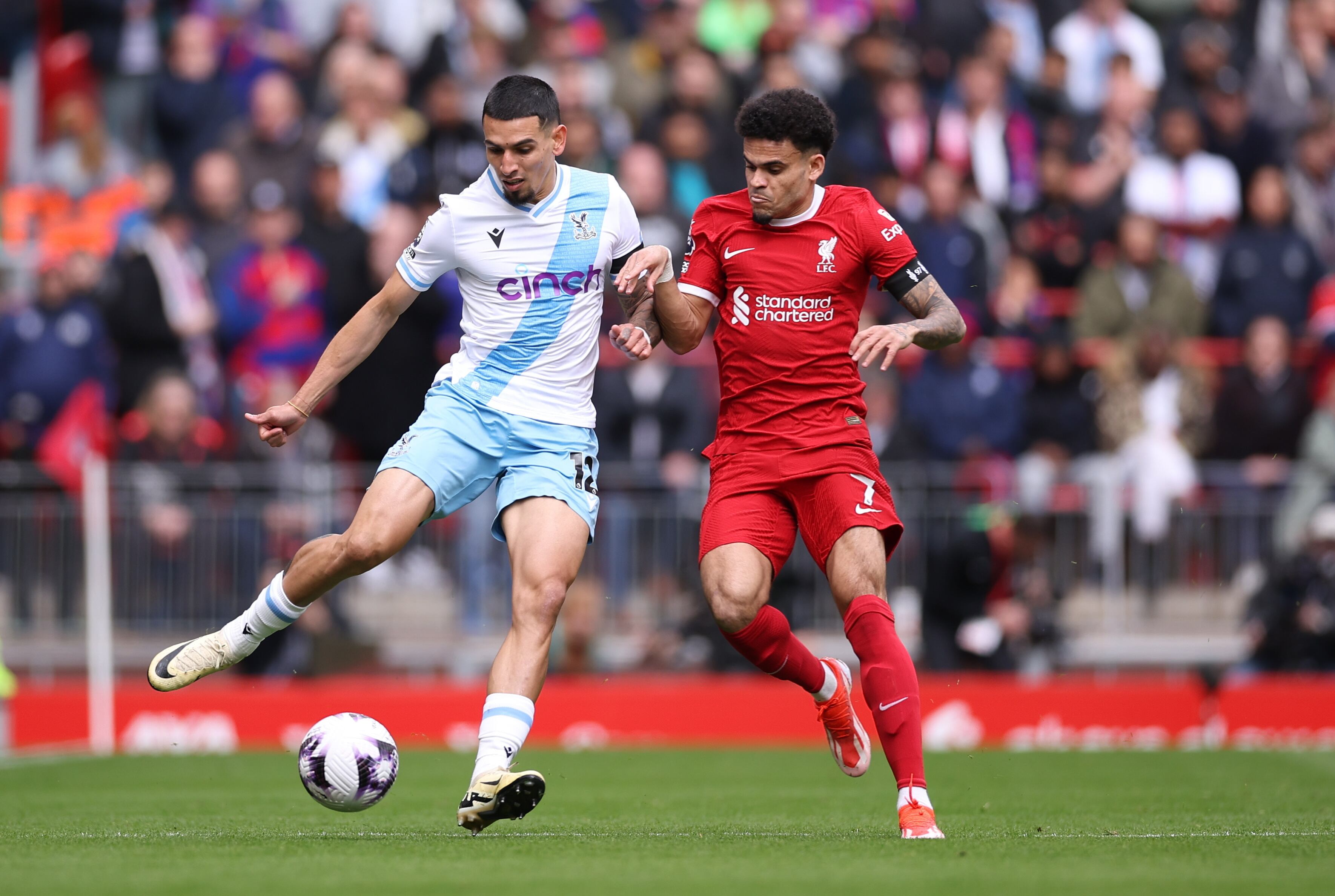 Liverpool Vs Crystal Palace, Premier League. Foto: EFE/EPA/ADAM VAUGHAN EDITORIAL USE ONLY. No use with unauthorized audio, video, data, fixture lists, club/league logos, 'live' services or NFTs. Online in-match use limited to 120 images, no video emulation. No use in betting, games or single club/league/player publications.
