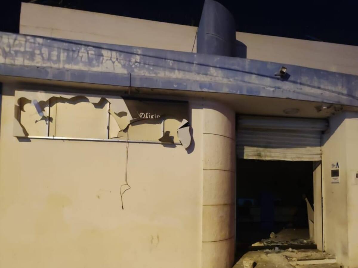 Vandalizan sede de Air-e en Soledad, Atlántico