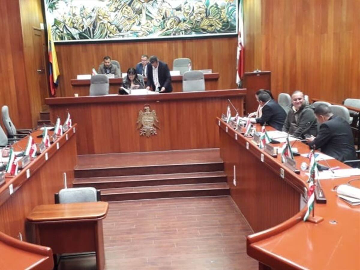 Con cerca de $80 millones diputados boyacenses se fueron a seminario en Medellín