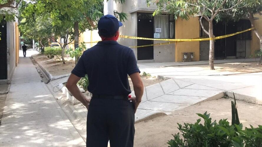 Jaime Alberto Sánchez Martínez narra que, en este año de contagios y emergencia ha perdido a 8 familiares por causa del COVID-19. Foto: Juan Tapia