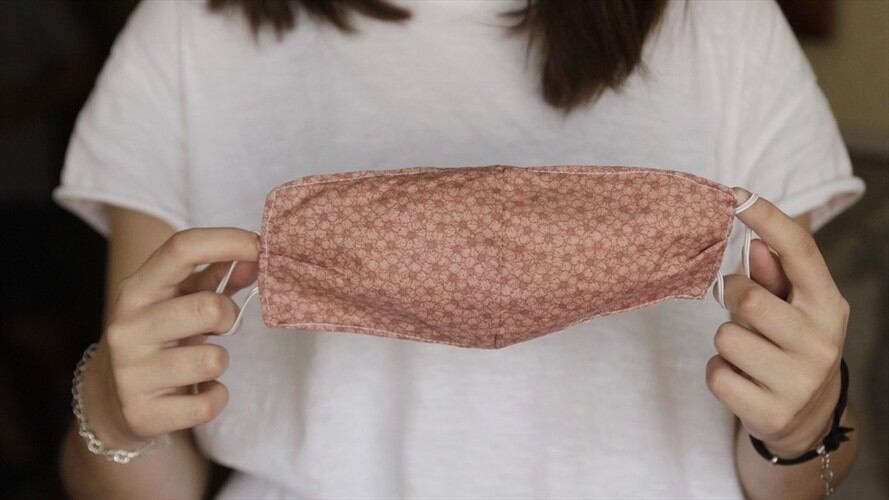 Nuevas recomendaciones del Minsalud contra el Coronavirus; persiste el uso del tapabocas en todo momento. Foto: Getty Images