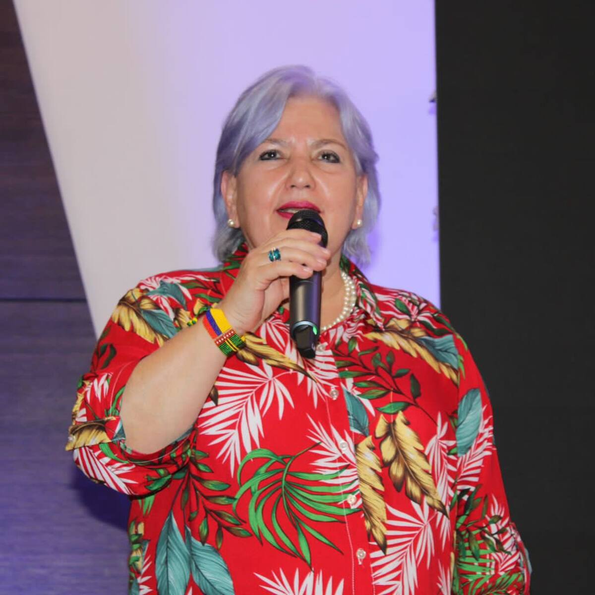 “Hay que buscar otros mercados”: senadora Gloria Flórez tras crisis comercial con EE.UU.