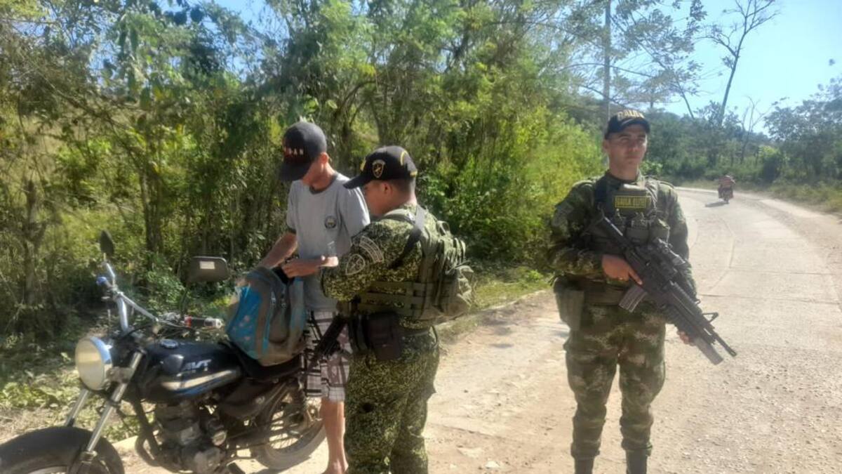 Armada reporta la captura del cabecilla del Clan del Golfo en Bolívar