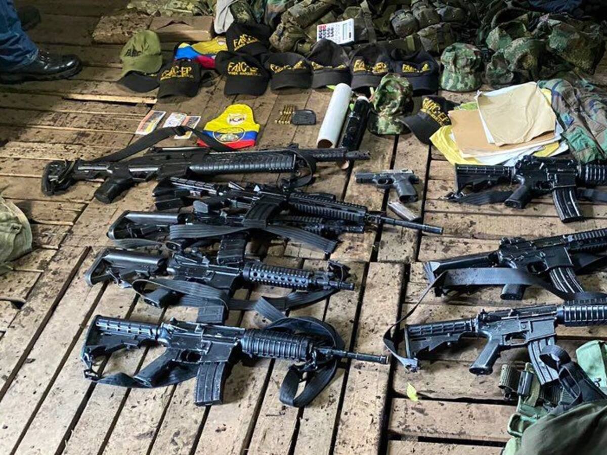 Incautan arsenal que pertenecería a las disidencias de las Farc en Popayán