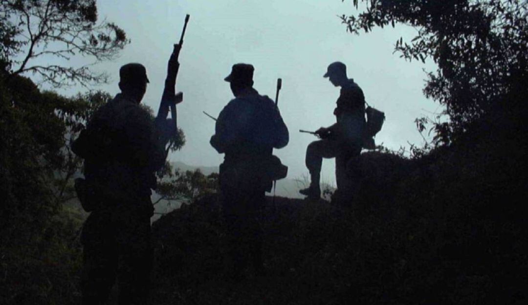 Imagen de referencia - Grupos armados