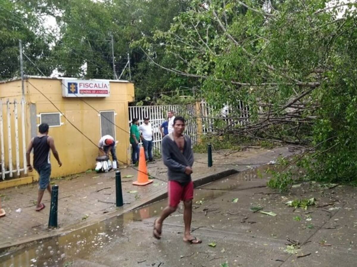 Dos personas heridas dejan fuertes lluvias en Montería