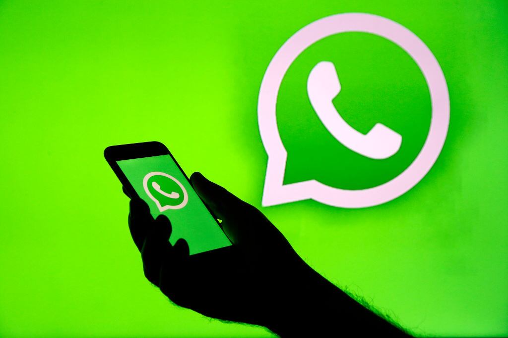 WhatsApp / Chesnot/Getty Images)