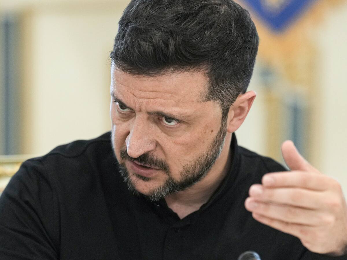 Zelesnki informó que Rusia ha atacado a Ucrania con más de 400 drones y 40 misiles