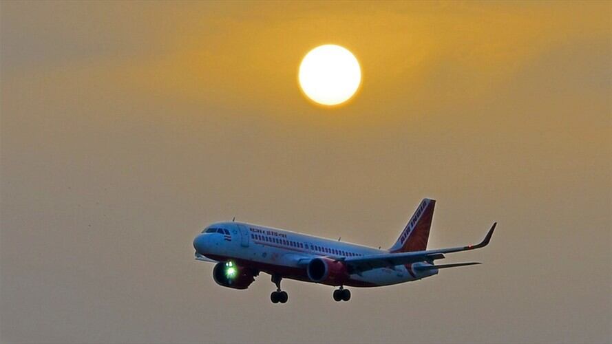 Fueron denunciados 12 de los 13 concejales del municipio de Timbío por supuestamente utilizar recursos públicos en un paseo a la ciudad de Armenia, Quindío. Foto: Getty Images