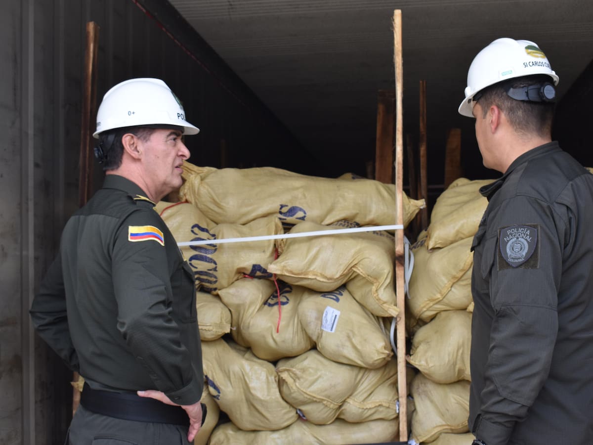Cayó cargamento de cocaína diluido con agua de coco