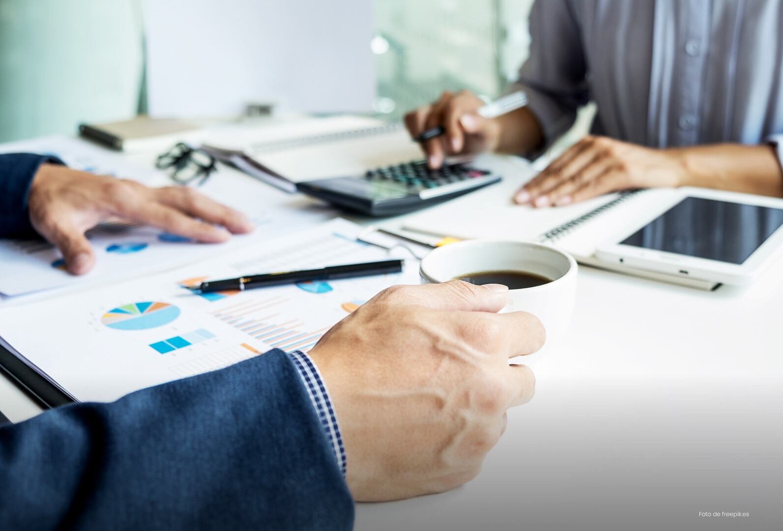 Al parecer Pedro Antonio Ordoñez apartó de su cargo a una líder sindical y otros funcionarios que habrían advertido la omisión del hallazgo fiscal. Foto: Procuraduría.