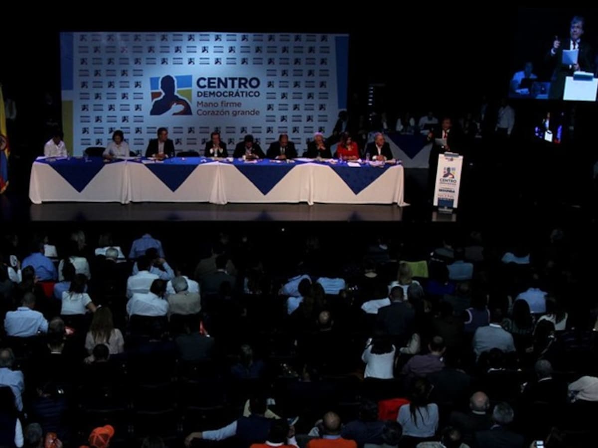 Así escogerá el uribismo a su candidato presidencial