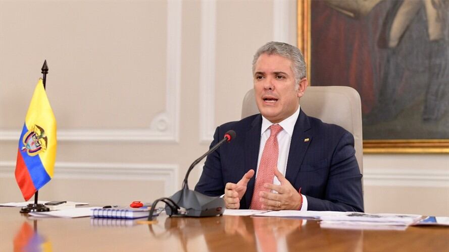 Duque advirtió que inmovilizarán a vehículos conducidos hacia fincas de descanso . Foto: presidencia