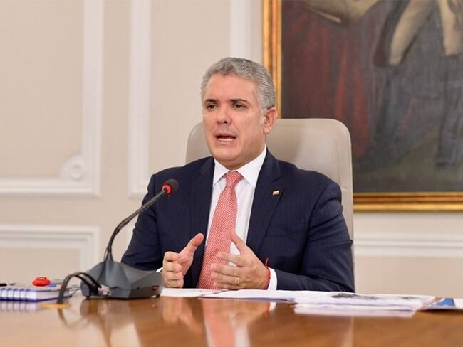Duque advirtió que inmovilizarán a vehículos conducidos hacia fincas de descanso . Foto: presidencia