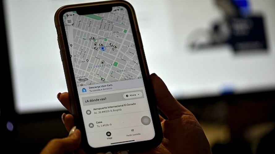 Ministerio de Transporte se pronuncia frente a la decisión de Uber de salir del país. Foto: Getty Images