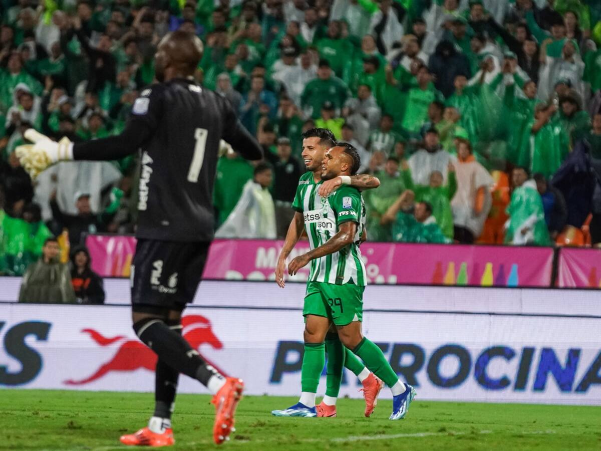 Atlético Nacional levantó sus ánimos con una victoria de cinco goles contra Santa Fe