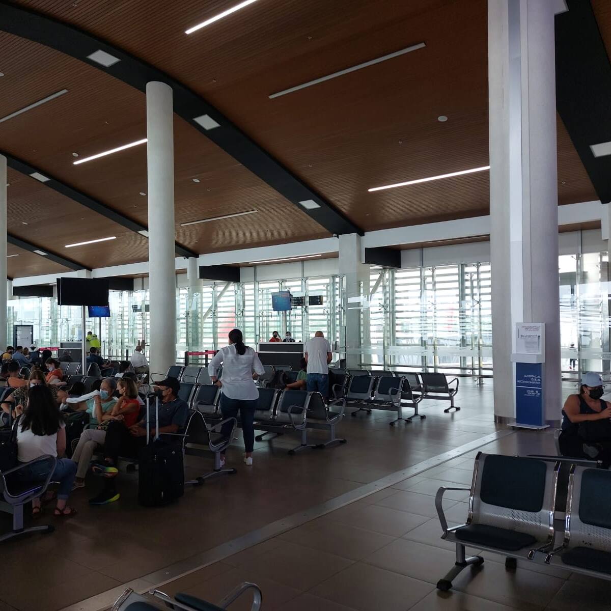 Pro Santa Marta Vital exhorta a mejorar el servicio de aire acondicionado en el aeropuerto