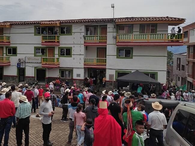 Anuncian medidas para contrarrestar desplazamiento masivo en Ituango. Foto: Colprensa