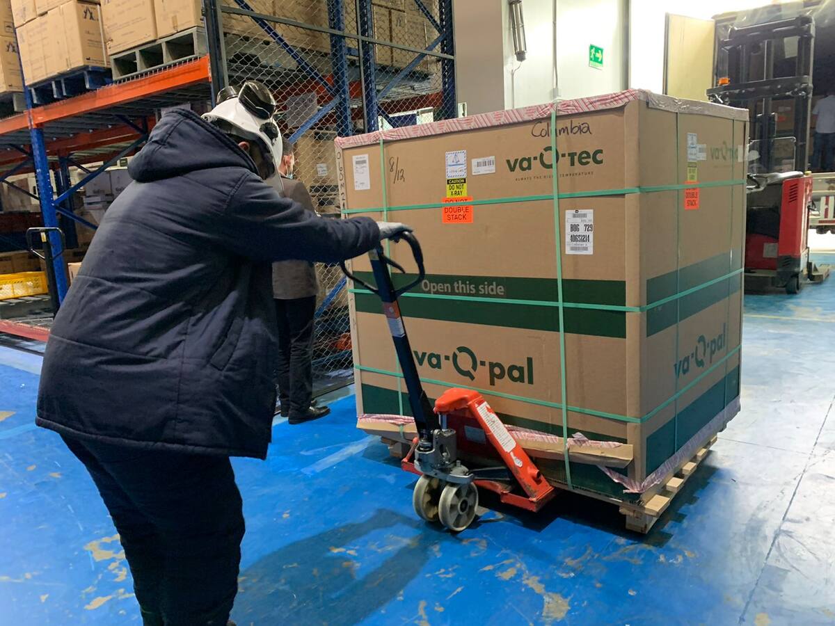 Llegaron a Colombia 1,6 millones de dosis de la vacuna contra el COVID-19 de Moderna