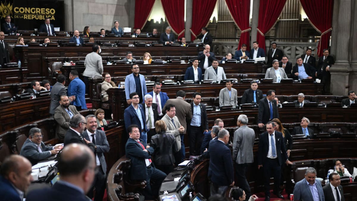 En Guatemala hemos recibido un ataque sistemático del Ministerio Público: diputado