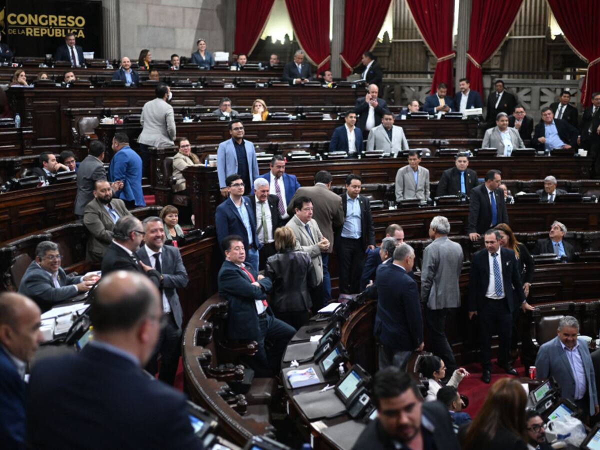 En Guatemala hemos recibido un ataque sistemático del Ministerio Público: diputado
