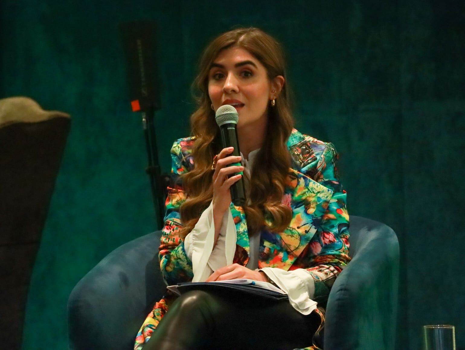 Presidenta del Fondo Nacional del Ahorro, Laura Roa, en Visión Colombia 2024 de Prisa Media.