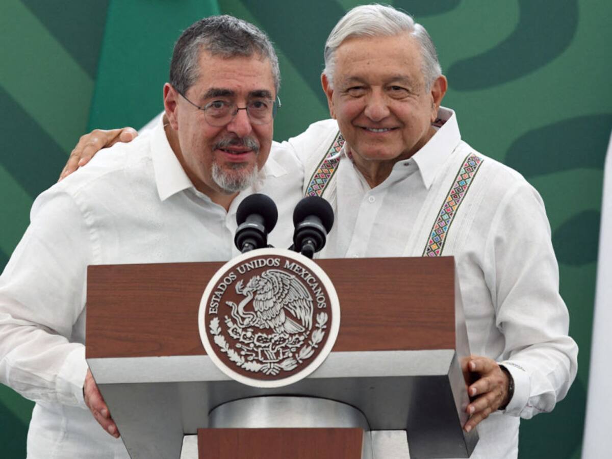 Presidentes de Guatemala y México hablaron sobre problemática migratoria