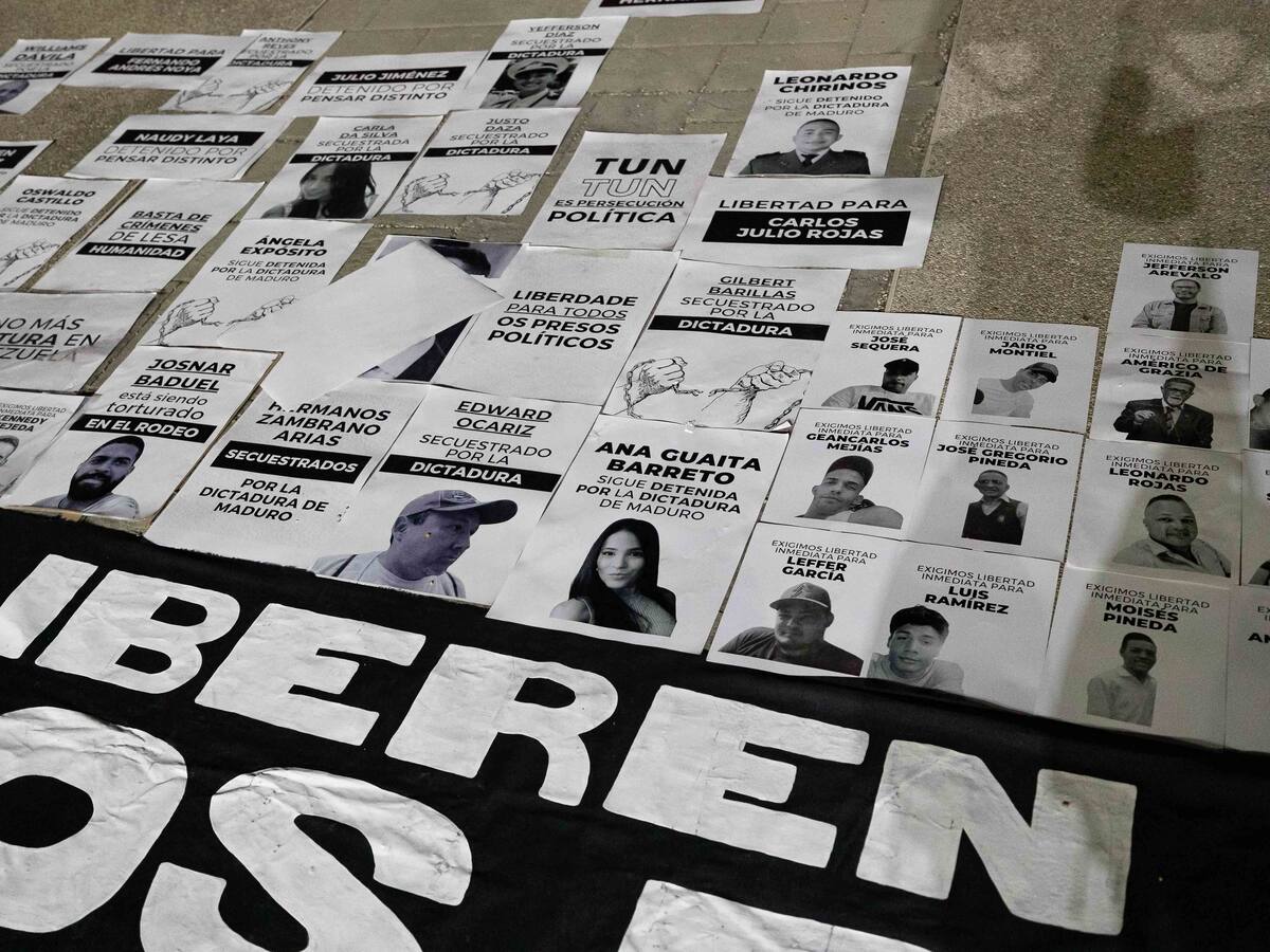 Venezuela supera las 900 excarcelaciones de presos por crisis poselectoral antes de Navidad