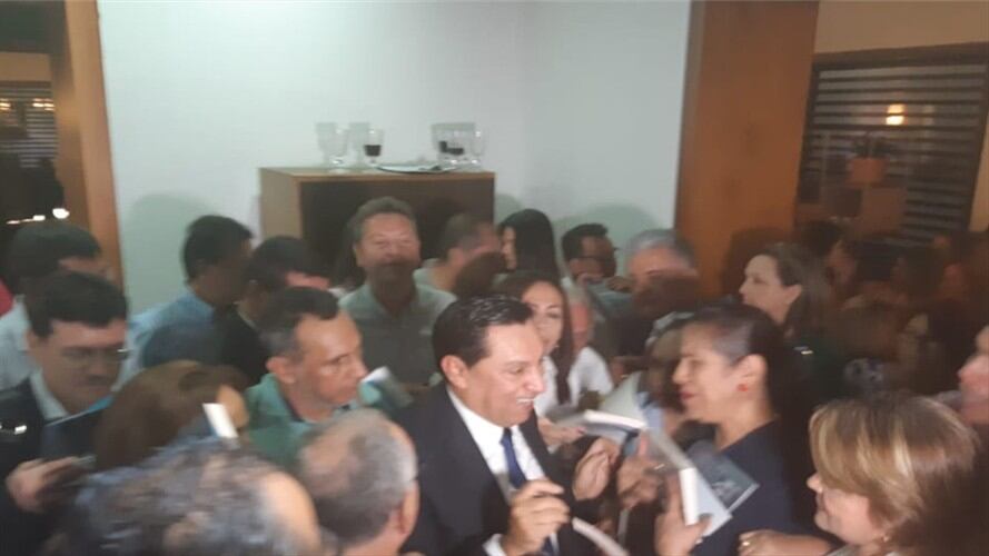 Diana Saray de Vanguardia, dijo que esa reunión nunca existió y le gustaría conocer las pruebas que tendría el ex mandatario.