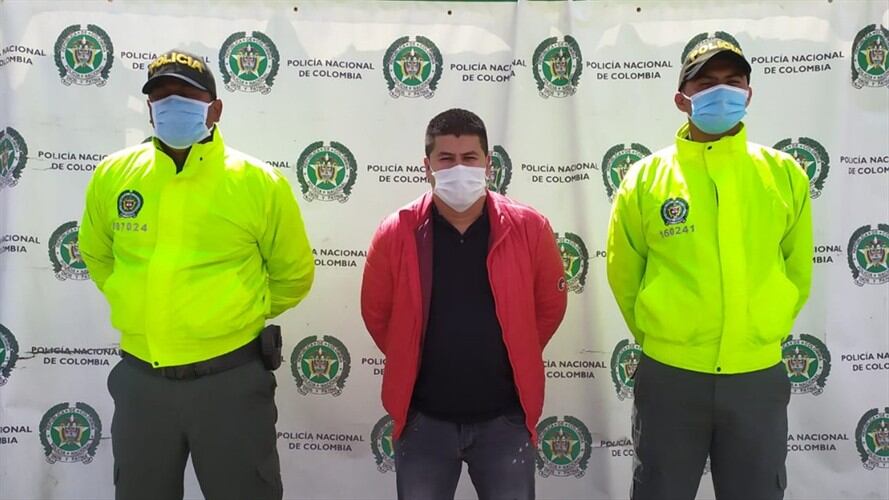 Fue judicializado el hombre que habría contactado a los sicarios señalados de asesinar al alcalde electo de Sutatausa. Foto: Fiscalía General de la Nación