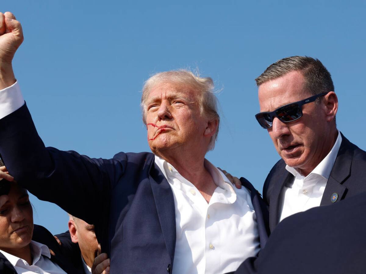 Donald Trump dijo estar vivo de milagro y cree que “debería estar muerto” tras el atentado