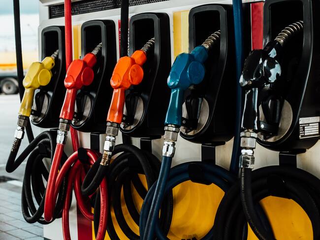 Gasolina extra y corriente - Getty Images
